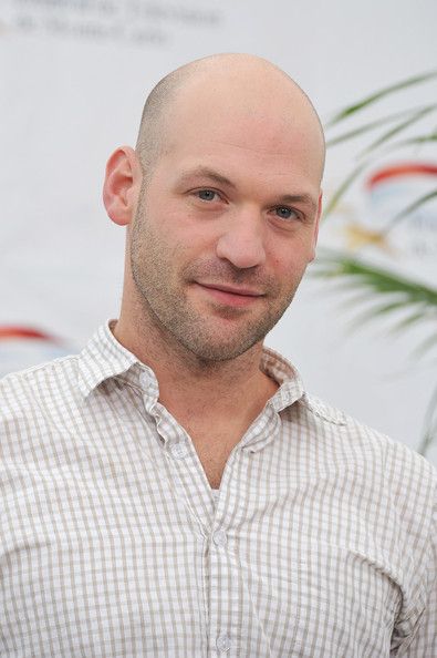 5ca03e5a318bca696c0b3b3eca12c41a--corey-stoll-bald-men.jpg